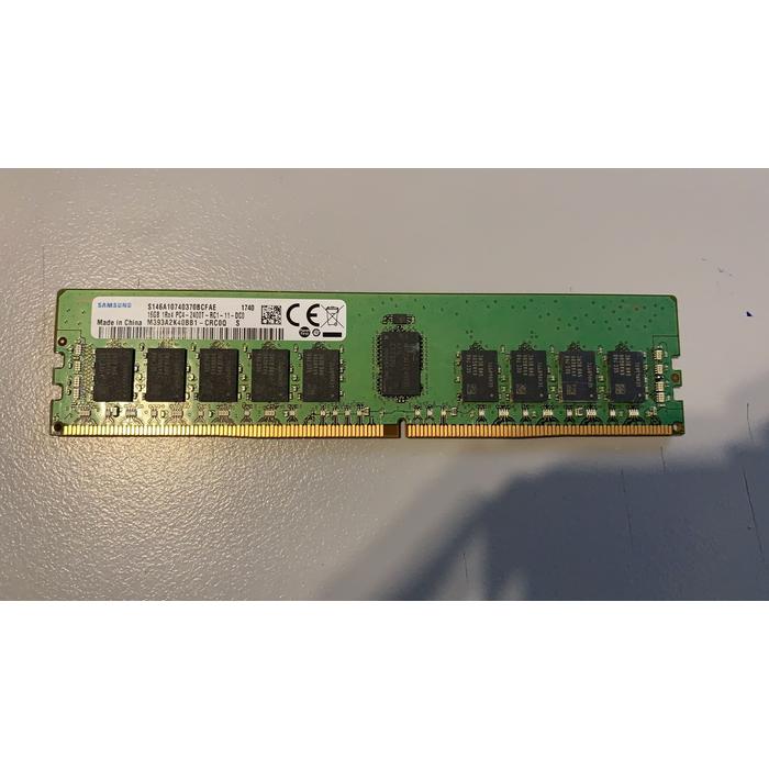 Memoria Samsung DDR4 16GB PC4-2400T ECC No Aptas Para Computadoras/PC