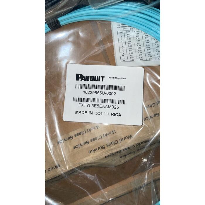 Patch Cord Fibra Optica OM3 MPO hembra a MPO hembra 25Mts