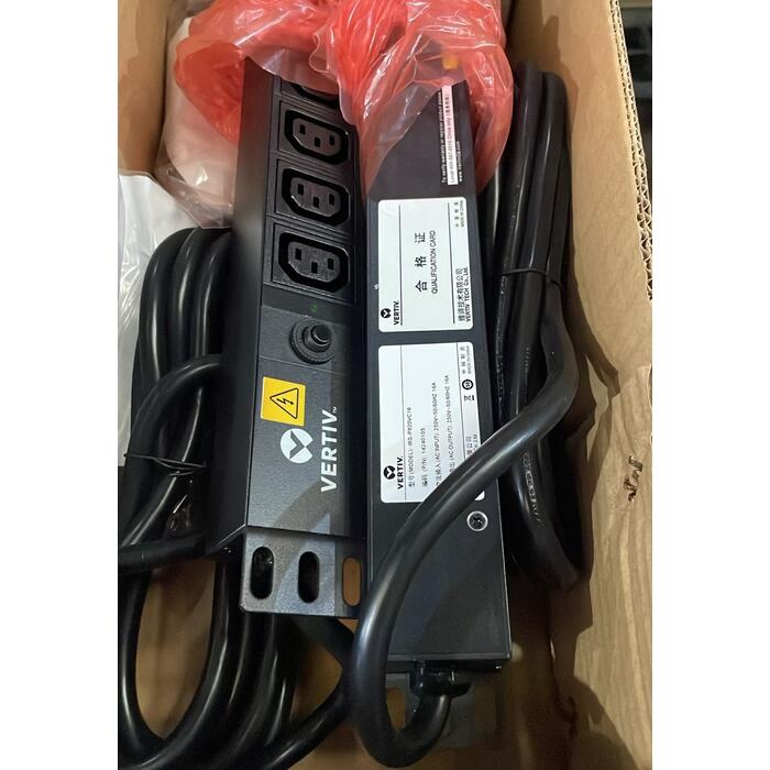 Pack PDU Rack de Distribucion de Energia Horizontal Vertiv modelo Liebert MPS de 16A 2 (2 unidades)