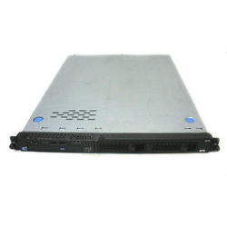 Servidor IBM X3250 M5 1 xeon E3-1240 v3 3.4ghz 8GB RAM 500GB SATA 2,5" - 1 Fuente