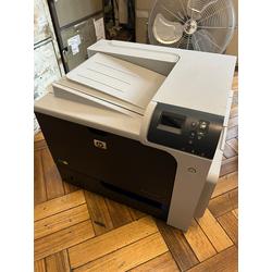 Impresora HP Color LaserJet CP4525